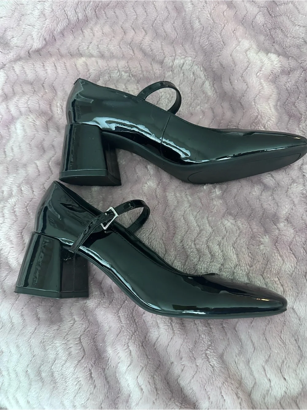 Marc Fisher Black Patent Mary Jane Flats